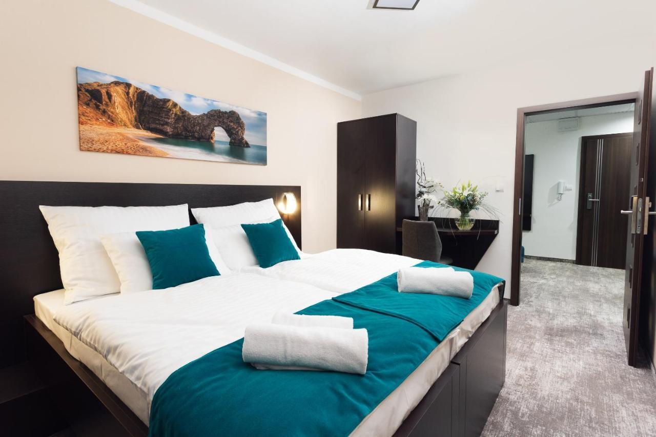 Hotel Crystal Kösice Dış mekan fotoğraf